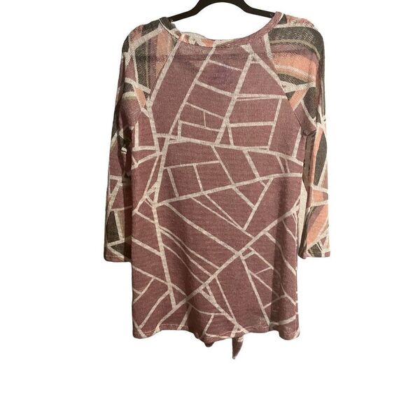 First Love lightweight sweater - Picture 6 of 9